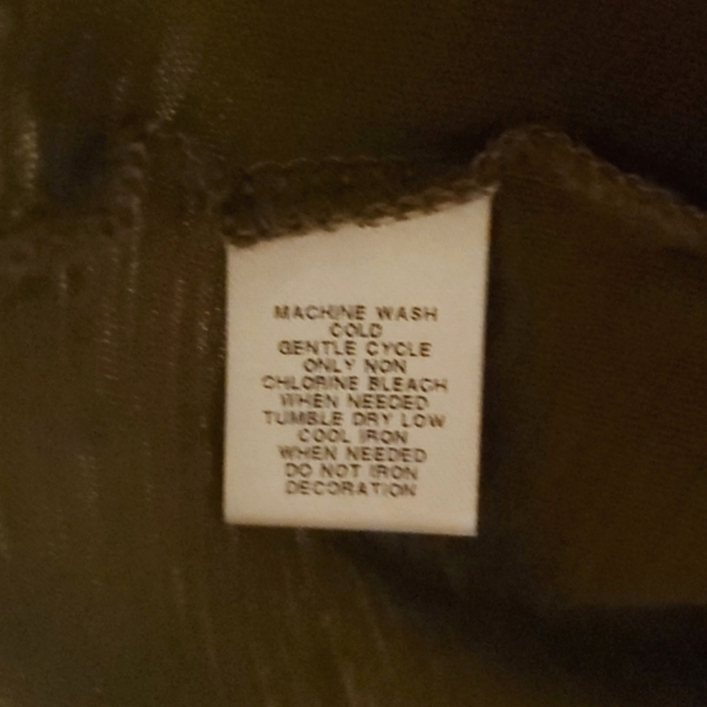 Ann Taylor Factory V Neck Top - Picture 4 of 5